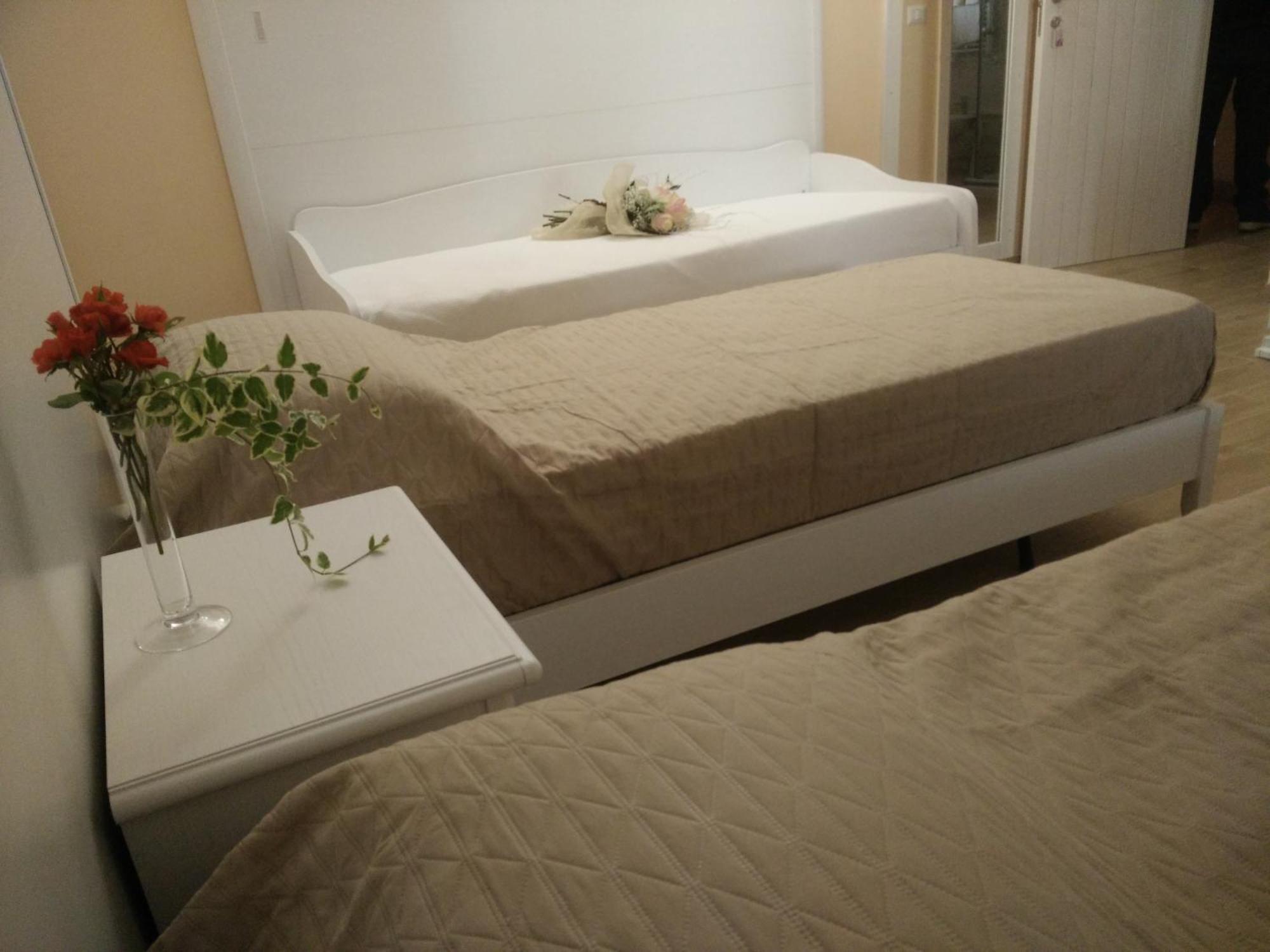 Le Camelie Bed and Breakfast Marina di Ginosa Δωμάτιο φωτογραφία