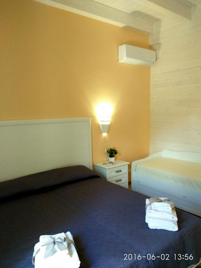 Le Camelie Bed and Breakfast Marina di Ginosa Εξωτερικό φωτογραφία
